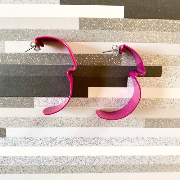 Vintage 80s earrings 🖤 - Picture 3 of 4